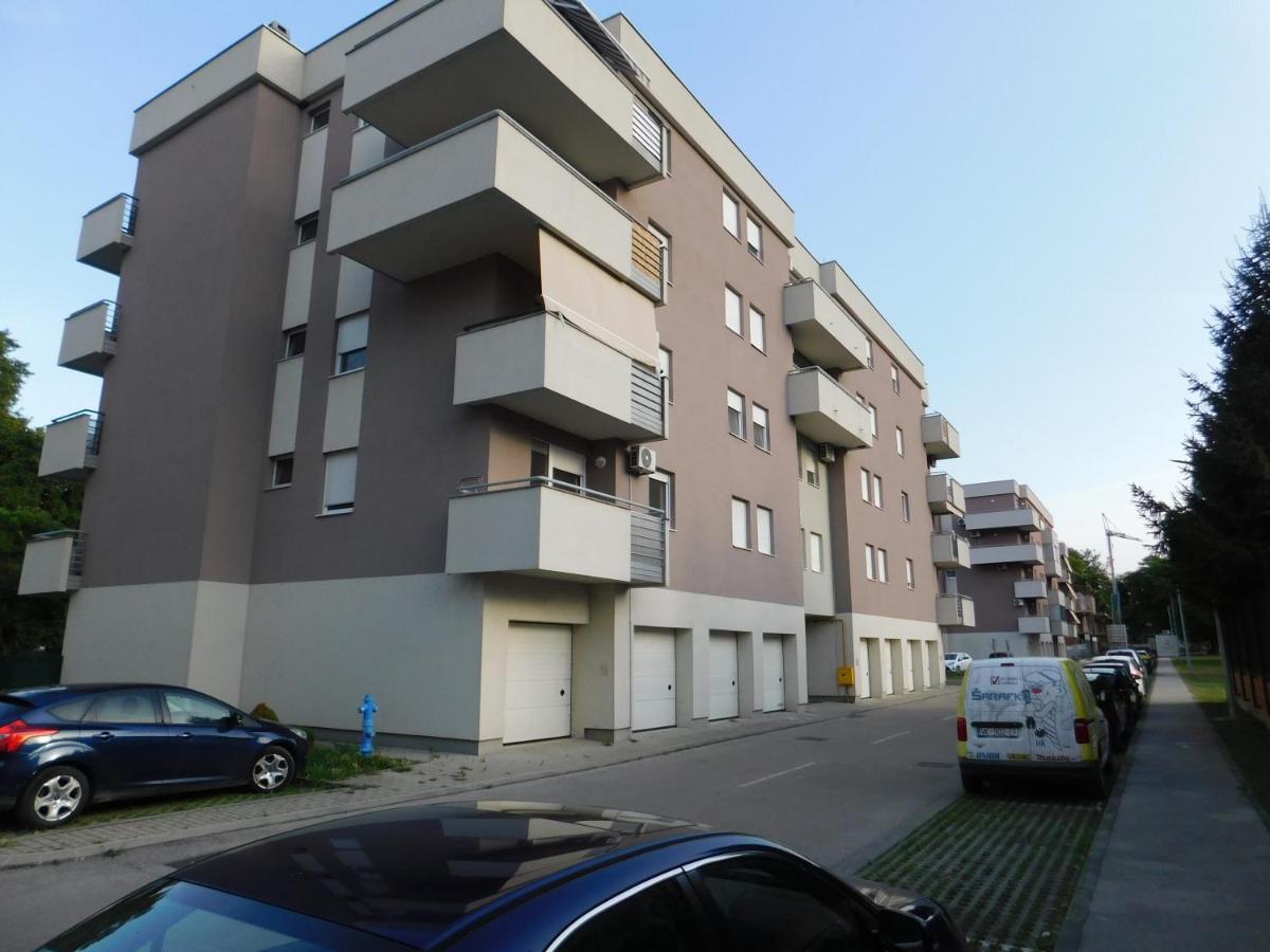 Apartman Rupcic Vinkovci Exterior photo